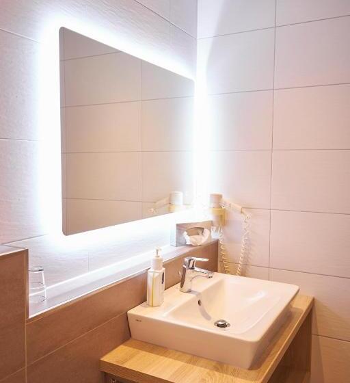 Comfort room with balcony, Flairhotel Hubertus