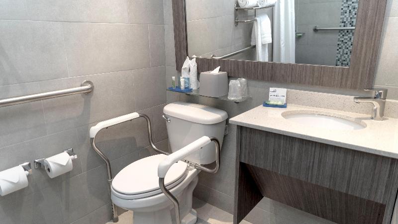 스탠다드 룸 킹사이즈 침대, Holiday Inn Express San Juan Condado, An Ihg