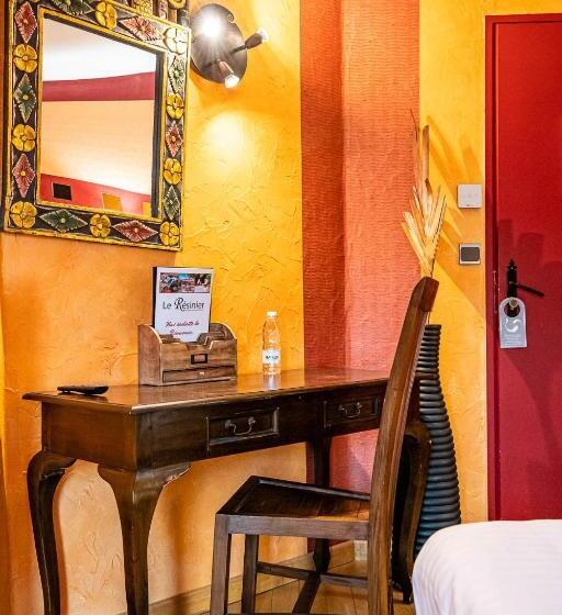 스탠다드 싱글 룸, Hôtel Restaurant Le Résinier