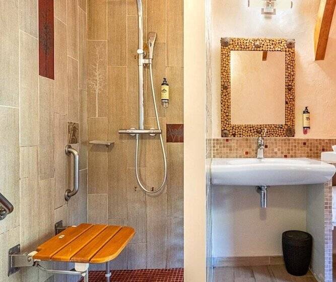 스탠다드 룸, Hôtel Restaurant Le Résinier