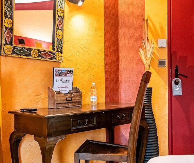 스탠다드 싱글 룸, Hôtel Restaurant Le Résinier