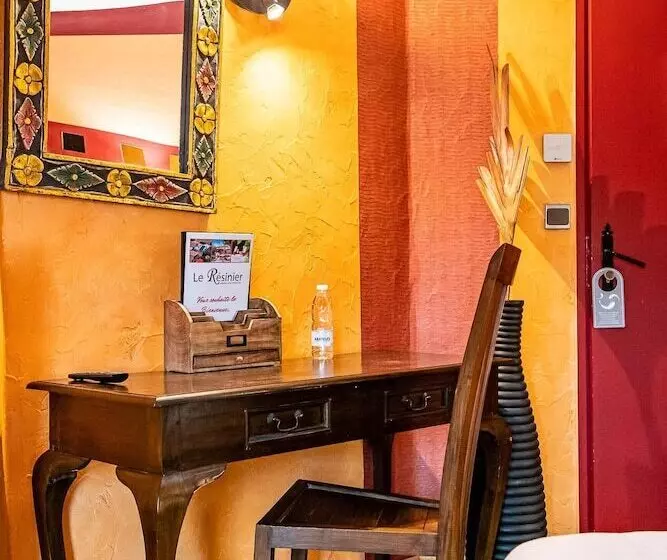 スタンダードシングルルーム, Hôtel Restaurant Le Résinier