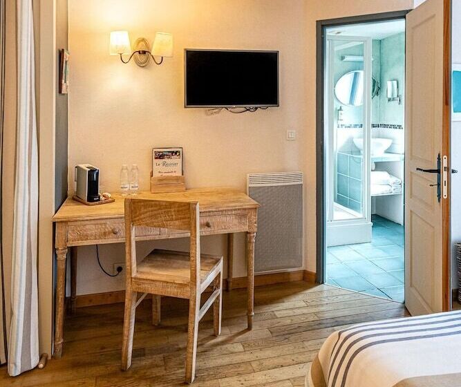 스탠다드 트리플 룸, Hôtel Restaurant Le Résinier