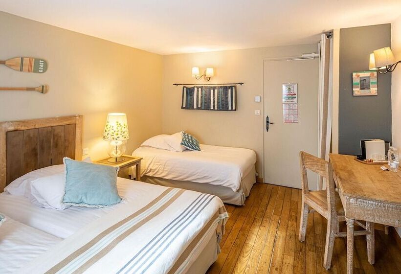 غرفة قياسية ثلاثية, Hôtel Restaurant Le Résinier