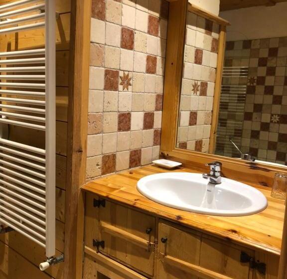 标准间, Hôtel Restaurant De La Chaussée