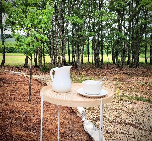 スイート(家族用), Hôtel Restaurant Les Lavandins