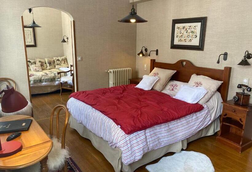 标准三人间, Le Lion D Or