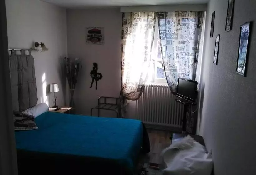 スタンダードルーム, Le Relais De La Marche