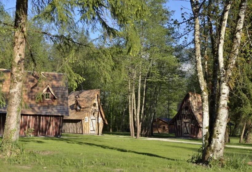 小室, Les Lodges Du Lac