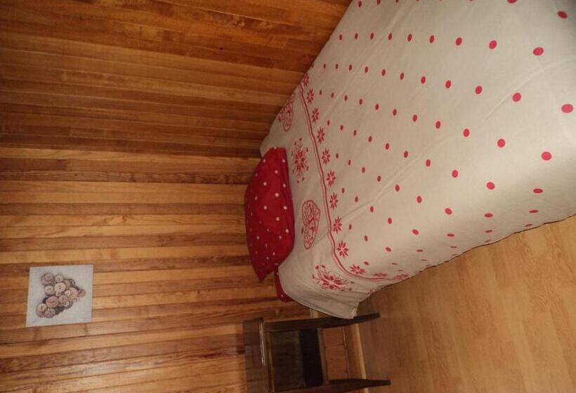 חדר סטנדרט לארבעה, Les Tilleuls