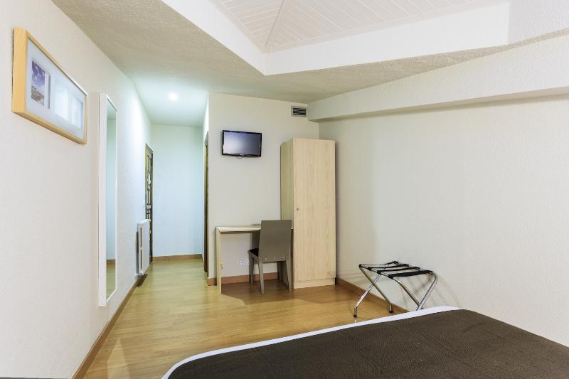 ベーシックルーム, Los Guardeses