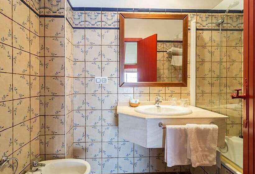 标准间, Plaza Grande