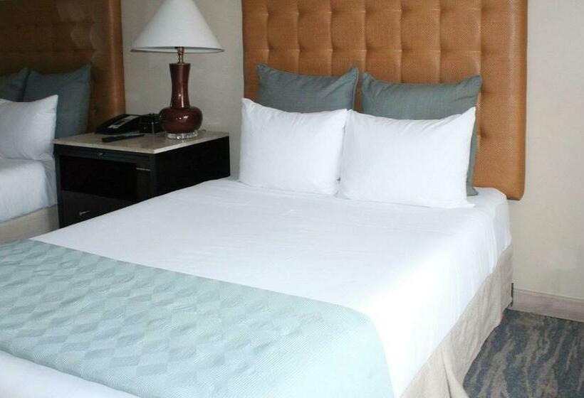 Стандартный Номер Кровать Кинг, Four Points San Jose Costa Rica