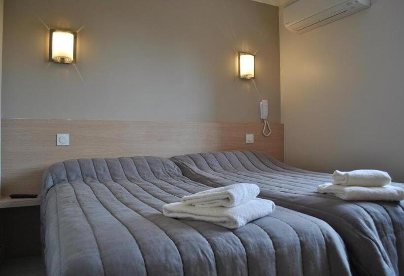 Классический Номер, Logis Hotel Restaurant Le Flamant Rose Camargue