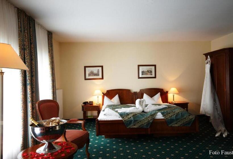 スーペリアールーム, Schloss Schkopau