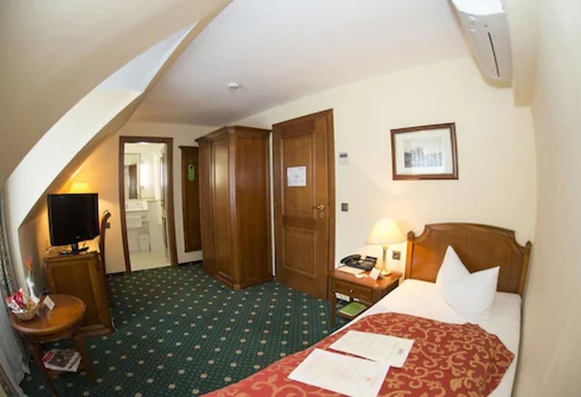 デラックスルーム, Schloss Schkopau