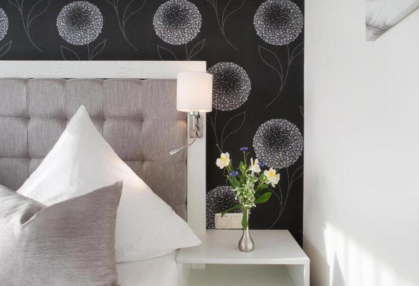 スタンダードルーム, Hafenhotel Pommernyacht