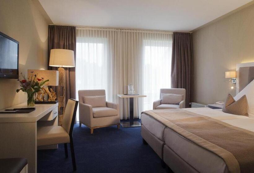 景色の見えるスーペリアルーム, Hafenhotel Pommernyacht