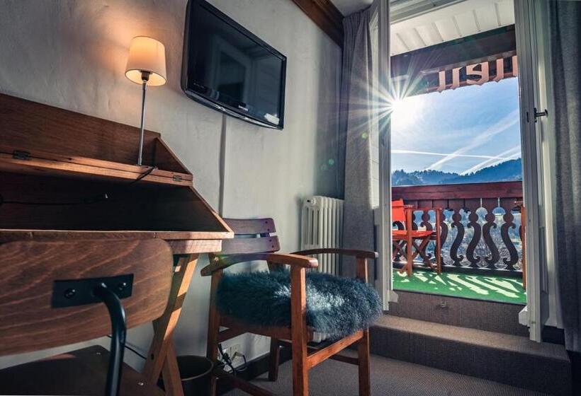 غرفة قياسية مزوَّدة بشُرفة, Chalet Hôtel Gai Soleil