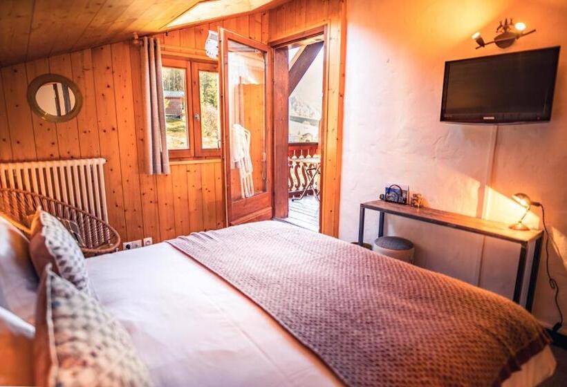 غرفة قياسية مزوَّدة بشُرفة, Chalet Hôtel Gai Soleil