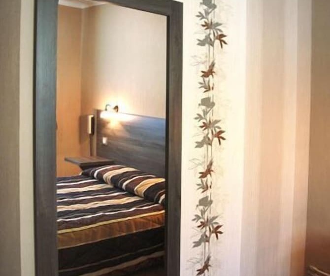 غرفة قياسية, Doubs Rivage