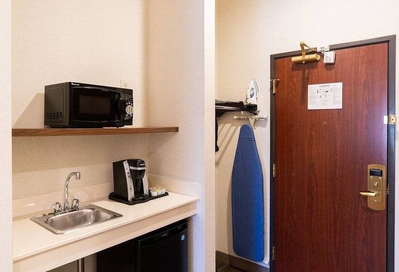 스위트, Holiday Inn Express Davis University Area, An Ihg