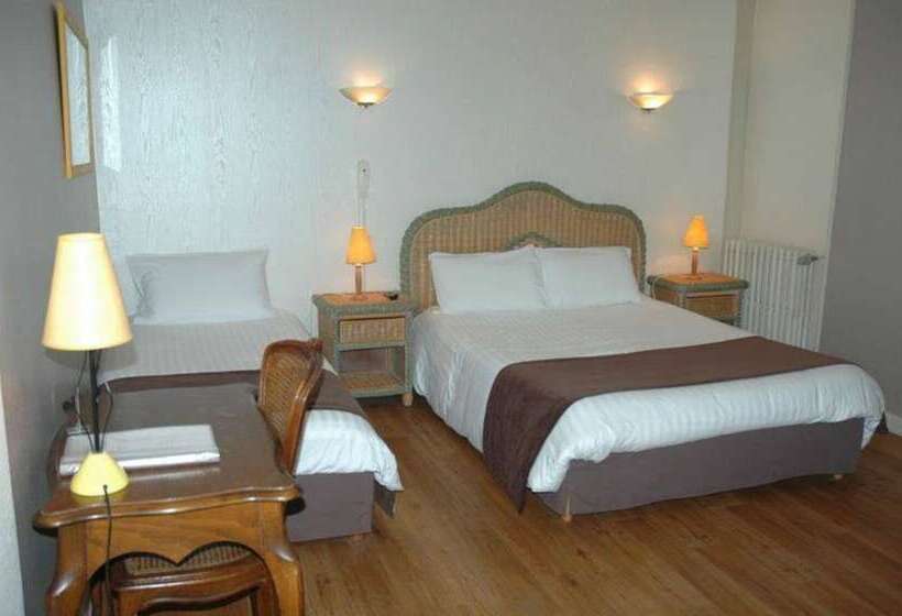 标准三人间, Hôtel Restaurant L Ecailler