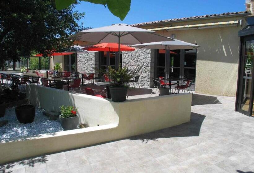 이코노미 트리플 룸, Hôtel Les Persèdes