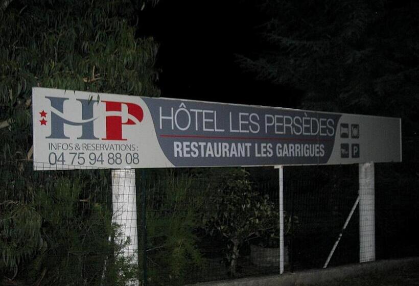 Трежместный Номер Economy, Hôtel Les Persèdes