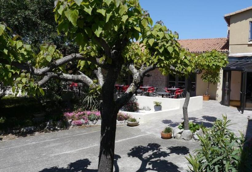 이코노미 룸, Hôtel Les Persèdes