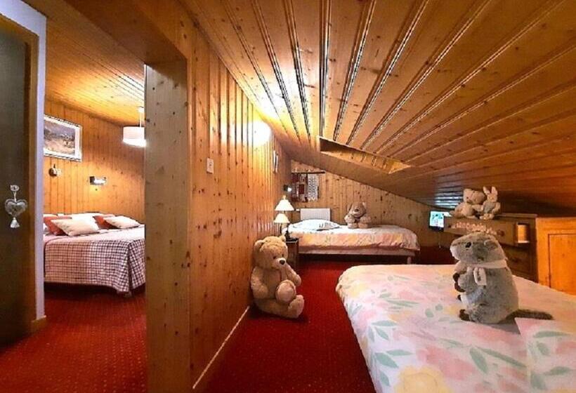 Семейный Номер, Hôtel Les Triolets