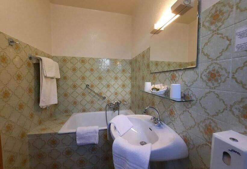 Номер Economy, Hôtel Les Triolets