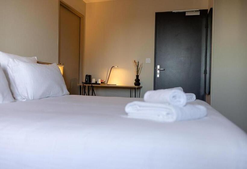 디럭스 룸, Logis Hôtel & Restaurant Le Vert Bocage