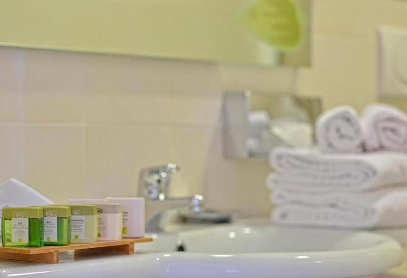 小型豪华套房, Liliana Diano Marina