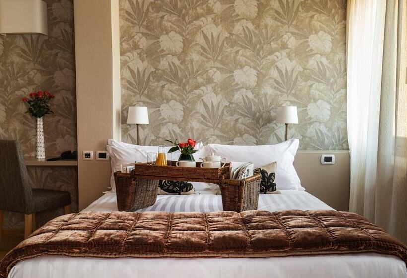 수피리어 룸, Porta San Mamolo