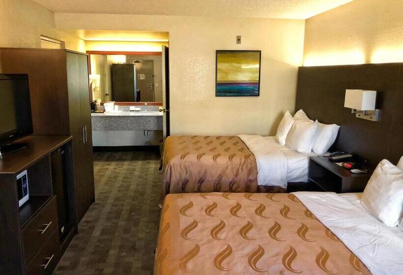 스탠다드 룸 더블 침대 2개, Quality Inn Riverside Near Ucr And Downtown