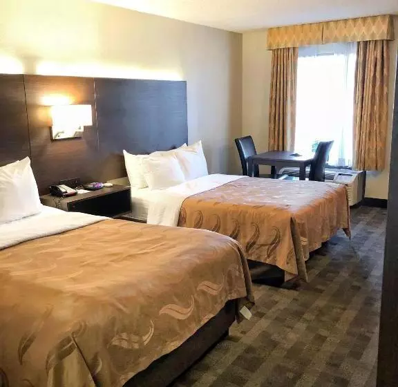 ２ダブルベッドのスタンダードルーム, Quality Inn Riverside Near Ucr And Downtown