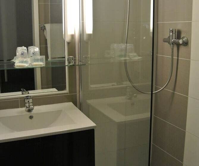 スタンダードルーム, The Originals City, Hôtel Castel Burgond, Dijon Ouest