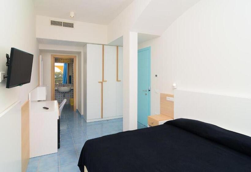 Номер Superior Боковой Вид на Море, Torre Sant'angelo