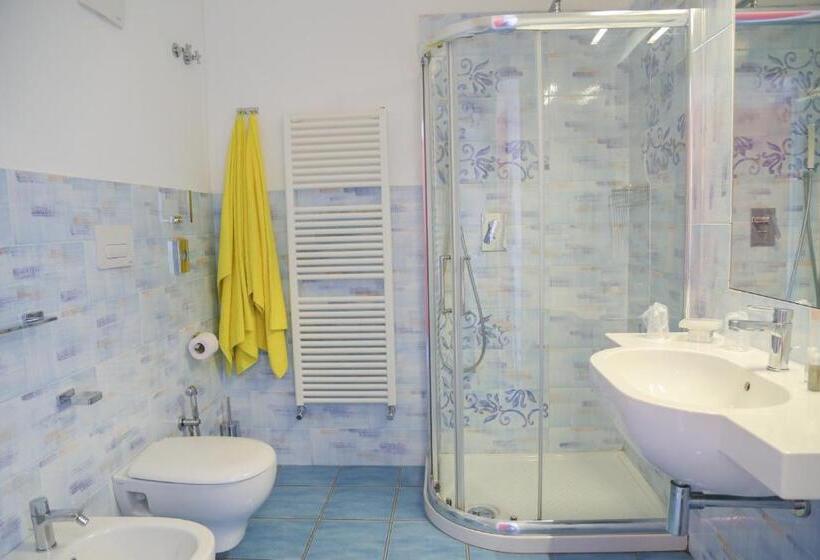 Номер Deluxe Вид на Море, Torre Sant'angelo