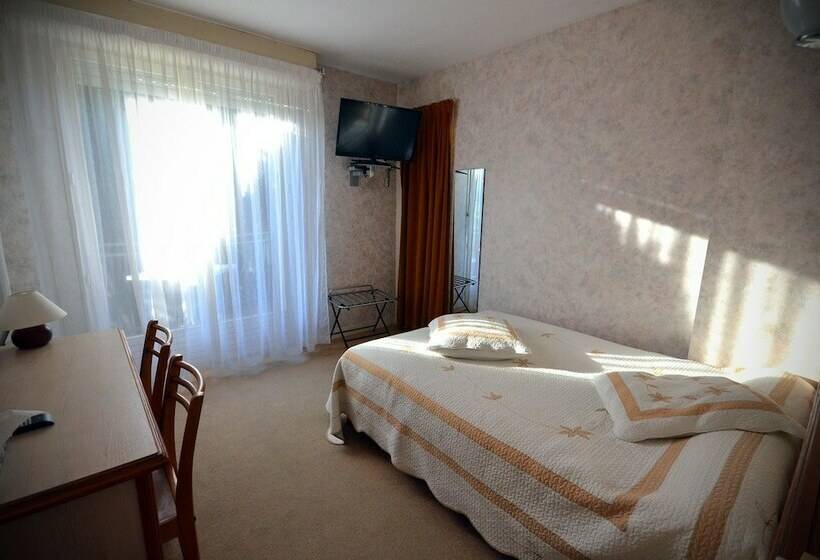 Классический Номер, Au Bec Salé