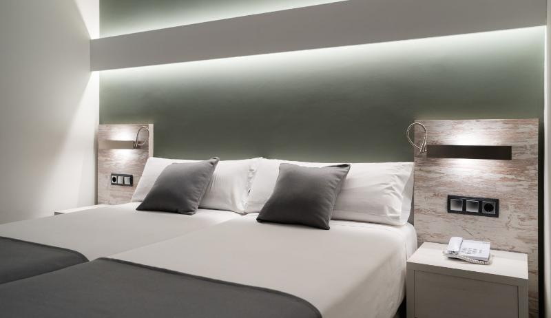 标准三人间, B Hotel Troyes Aéroport