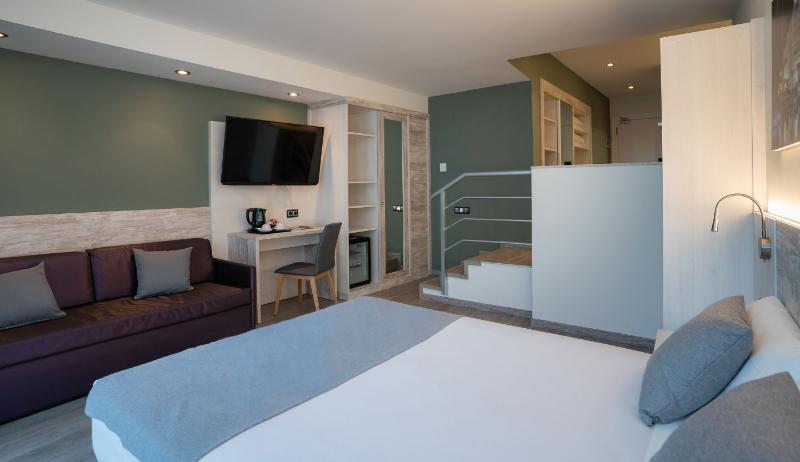 标准三人间, B Hotel Troyes Aéroport