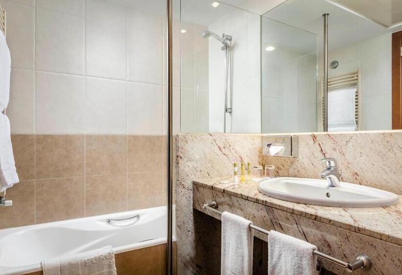 اتاق لوکس سه تخته, Eurostars Andorra