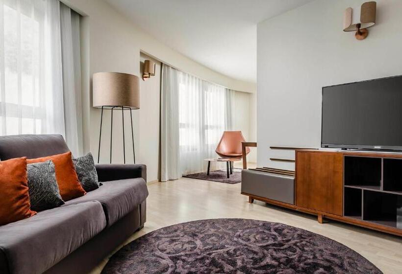 سوییت جونیور, Eurostars Andorra