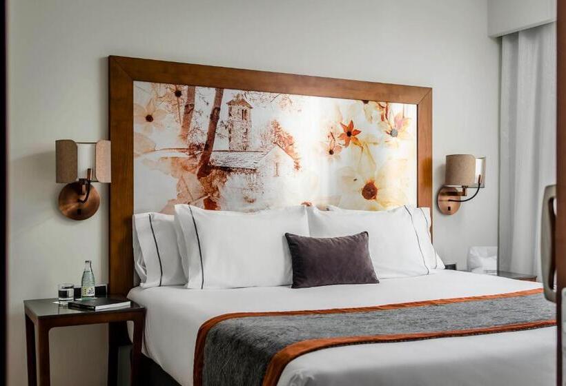 سوییت جونیور, Eurostars Andorra