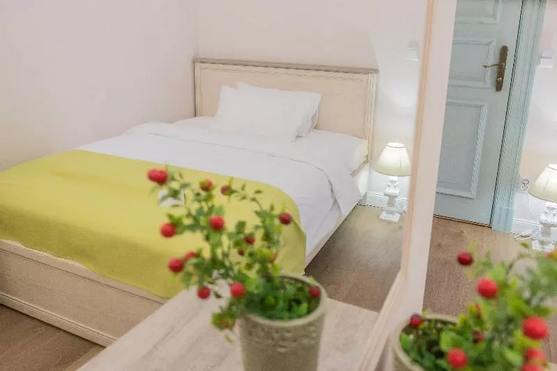 اتاق لوکس, Casa Serras Andorra