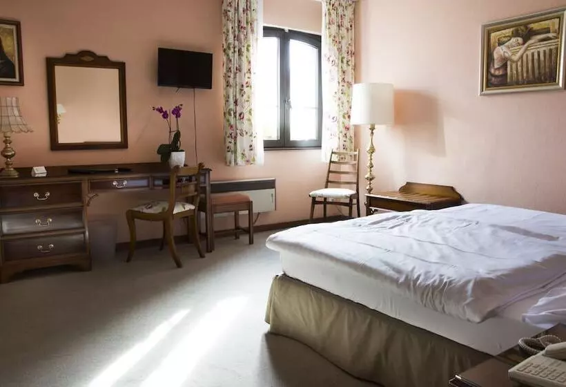 スタンダードルーム, Hostellerie Saint Florent