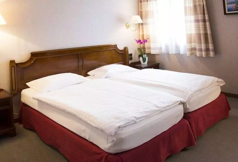 スタンダードルーム, Hostellerie Saint Florent