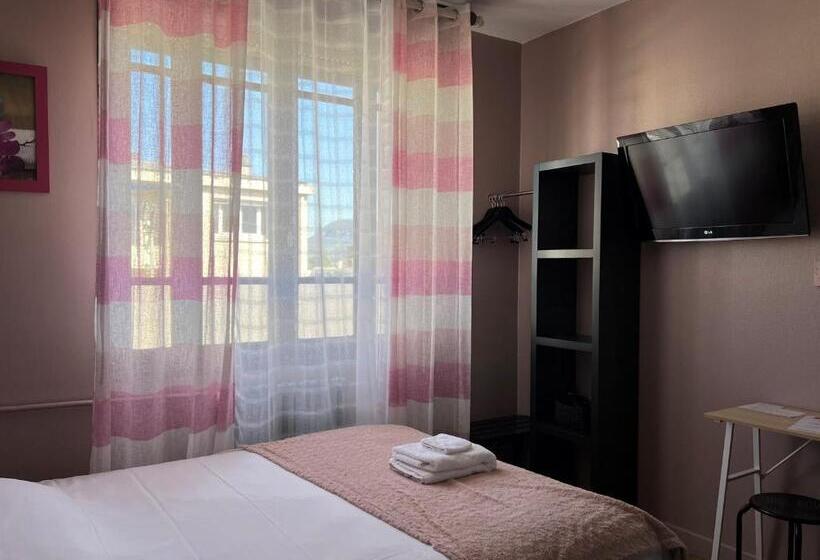 スタンダードシングルルーム, Logis Hôtel Des Causses